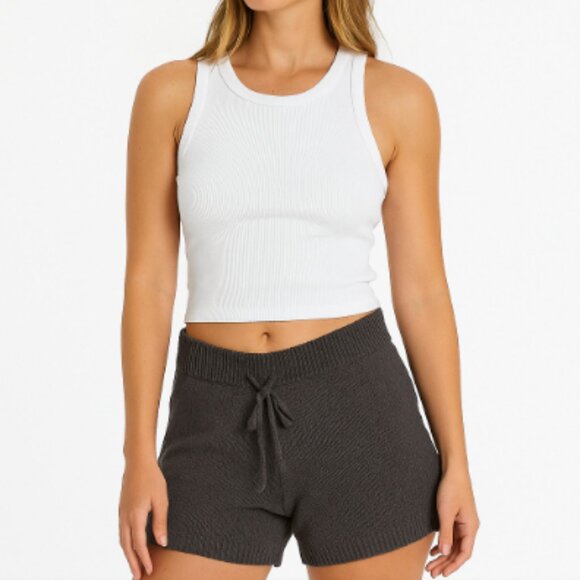 DYI Women's Sweater Felt Bottom Short Black Size Large - Picture 1 of 8